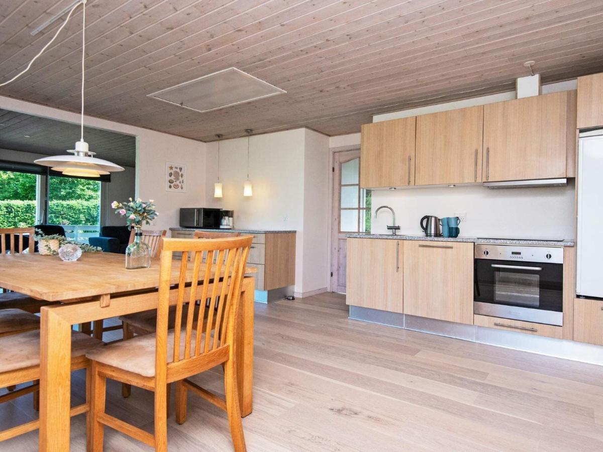 4 Person Holiday Home In B Rkop Borkop Exterior photo